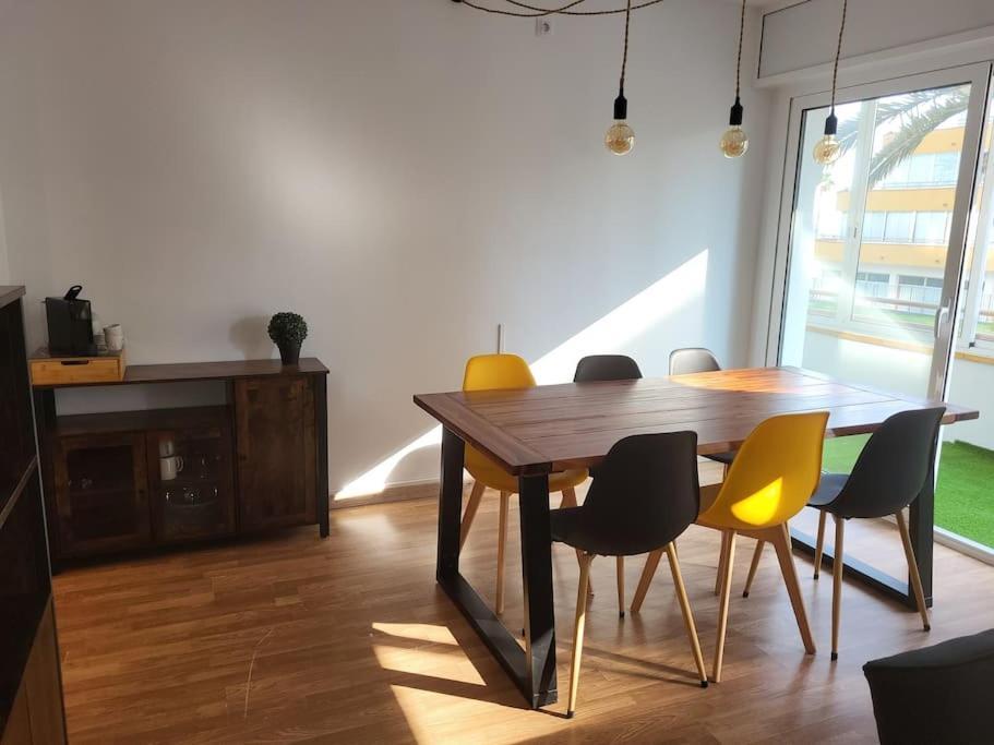 Superbe Apartement En Residence Avec Piscine Roses Buitenkant foto