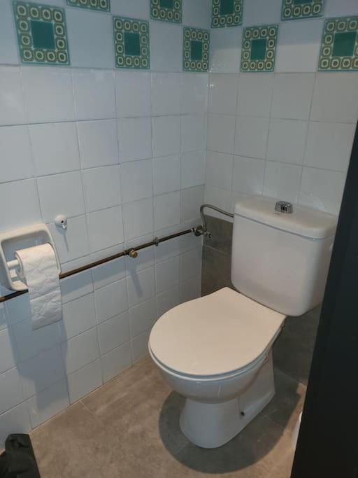 Superbe Apartement En Residence Avec Piscine Roses Buitenkant foto