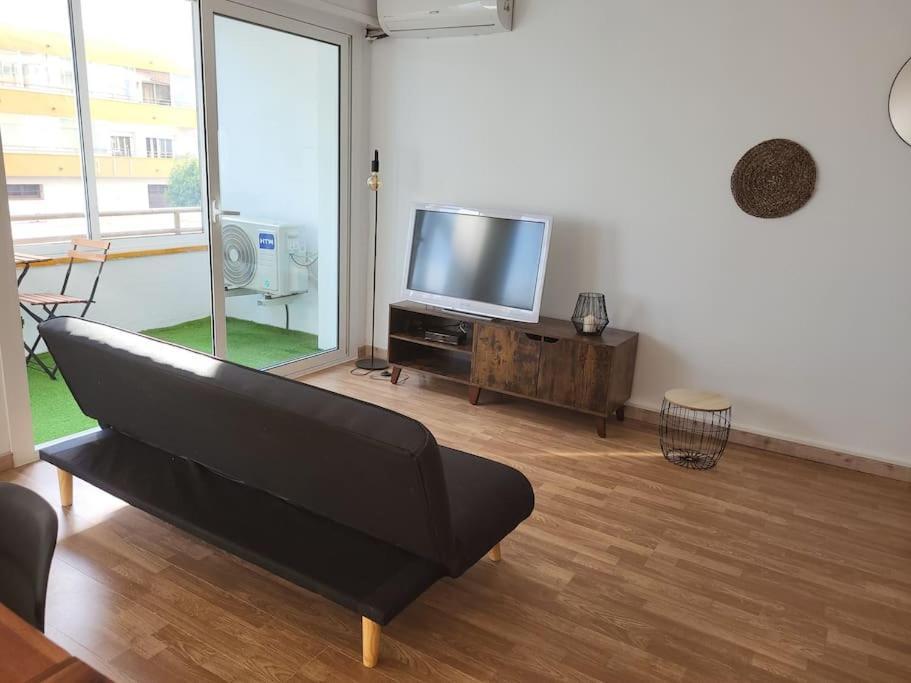Superbe Apartement En Residence Avec Piscine Roses Buitenkant foto